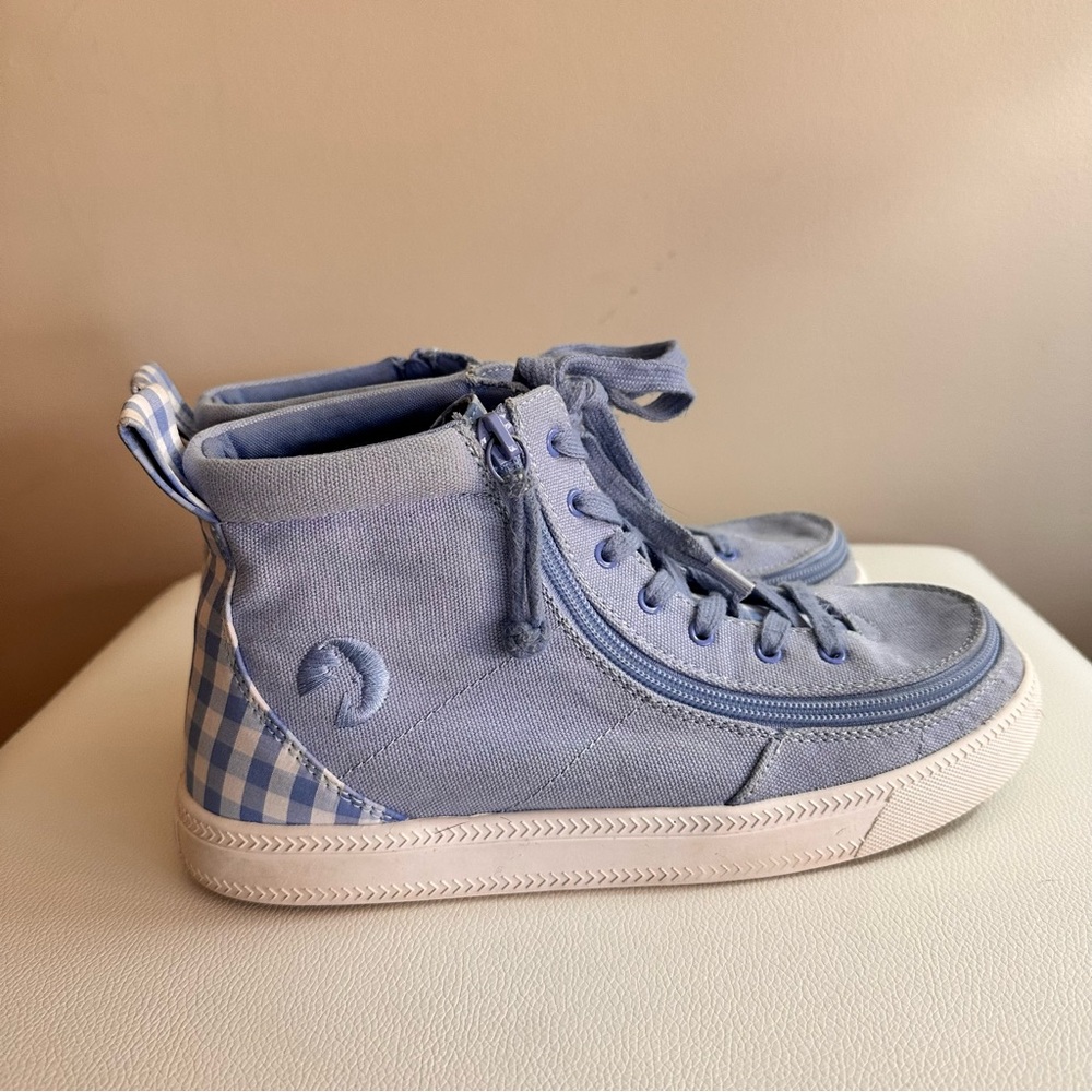 Billy Footwear Classic Lace High Tops - Kids Size 6M (38 EU) 🐐